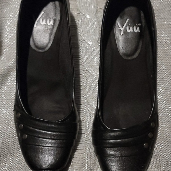 yuu womens shoes